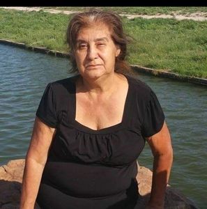 Meet your Posher, Christella